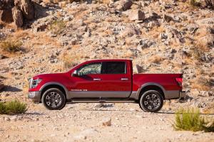 Nissan Titan Platinum Reserve Crew Cab 2019 года
