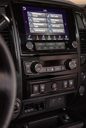 Nissan Titan Platinum Reserve Crew Cab 2019 года