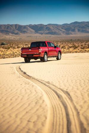 Nissan Titan SL Crew Cab 2019 года