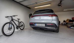Аксессуары для Mercedes-Benz EQC-Class