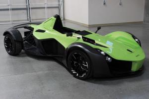 BAC Mono Green Pearl Metallic 2016 года