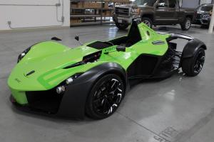 BAC Mono Green Pearl Metallic 2016 года