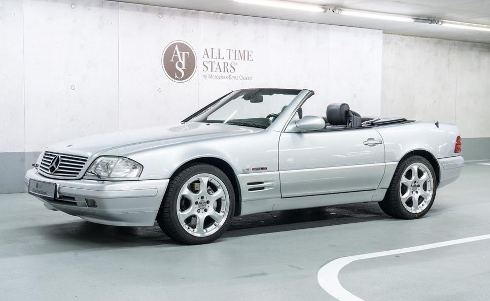 Один из 12 Mercedes-Benz SL320 Mille Miglia выставлен на продажу