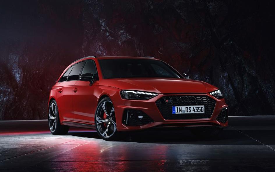 Новый Audi RS4 Avant изменил экстерьер и обзавелся продвинутой мультимедийной системой