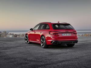 Audi RS4 Avant 2019 года