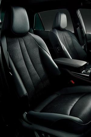 Toyota Crown Sport Style 2019 года