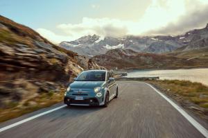 Abarth 695 70 Anniversario 2019 года