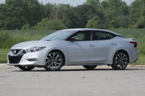 Nissan Maxima SR 2016 года