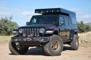 Jeep Gladiator Rubicon AT Summit Habitat Camper by Adventure Trailers 2019 года