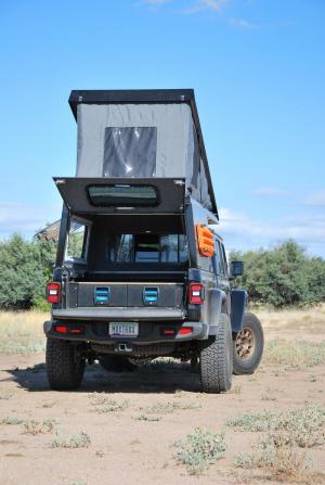 Jeep Gladiator Rubicon AT Summit Habitat Camper by Adventure Trailers 2019 года