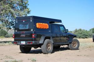Jeep Gladiator Rubicon AT Summit Habitat Camper by Adventure Trailers 2019 года