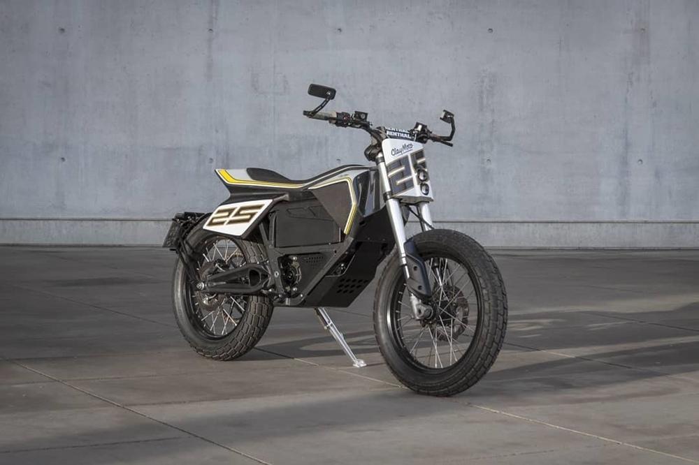 Байк-трекер Zero FX Quiet Riot: необычная технология ClayMoto