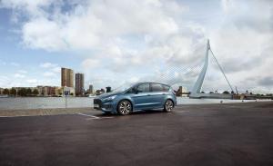 Ford S-Max ST-Line 2019 года