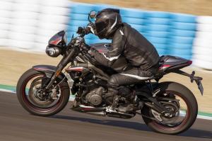 Triumph Street Triple 765 RS 2020 года