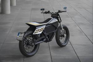 Zero FX Quiet Riot by ClayMoto
