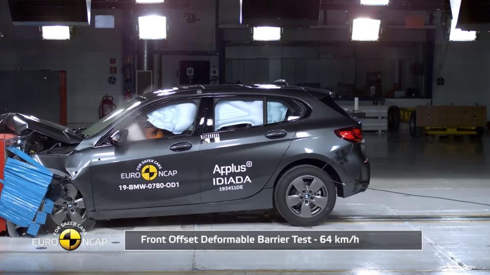 Пятерку получила удароустойчивая BMW 1-Series от Euro NCAP