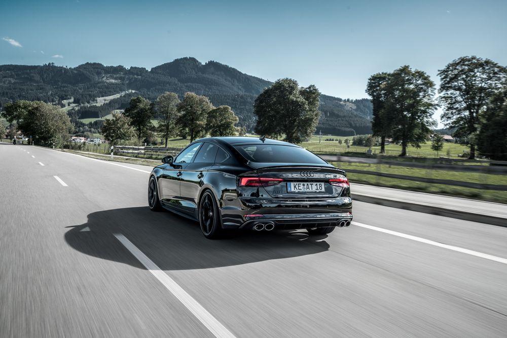 Audi s5 Black природа