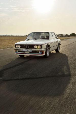BMW 530 MLE 1976 года