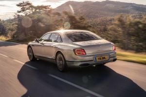 Bentley Flying Spur Blackline 2019 года