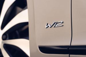 Bentley Flying Spur Blackline 2019 года