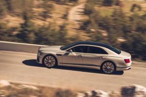 Bentley Flying Spur Blackline 2019 года