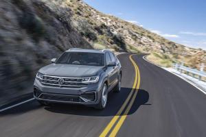 Volkswagen Atlas Cross Sport R-Line 2019 года