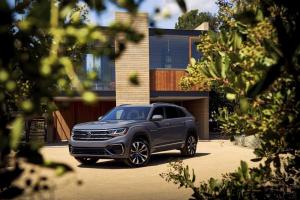 Volkswagen Atlas Cross Sport R-Line 2019 года