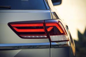 Volkswagen Atlas Cross Sport R-Line 2019 года