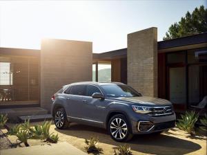 Volkswagen Atlas Cross Sport R-Line 2019 года