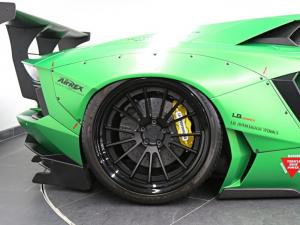 Lamborghini Aventador by Liberty Walk 2012 года