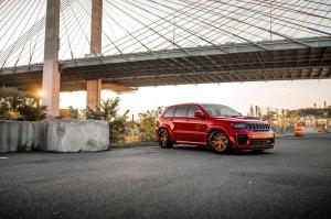 Jeep Grand Cherokee SRT8 on Ferrada Wheels (USF02)