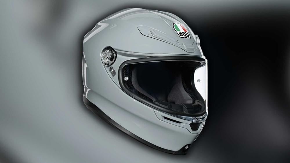 Облегченный мотошлем AGV K6 с применением углеволокна