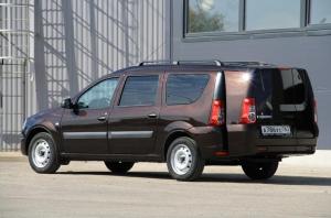 Lada Largus с дополнительным багажником Shuttle box