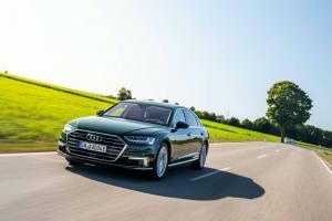 Audi A8L 60 TFSI e Quattro 2019 года