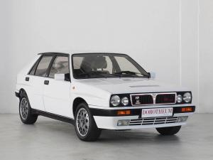 Lancia Delta HF Integrale 8V 1988 года