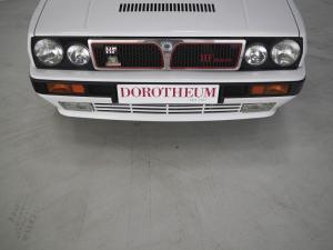 Lancia Delta HF Integrale 8V 1988 года