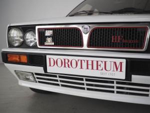 Lancia Delta HF Integrale 8V 1988 года
