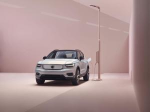 Volvo XC40 Recharge P8 AWD 2019 года