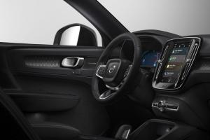 Volvo XC40 Recharge P8 AWD 2019 года
