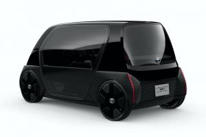 Toyota BEV коммерческая модель