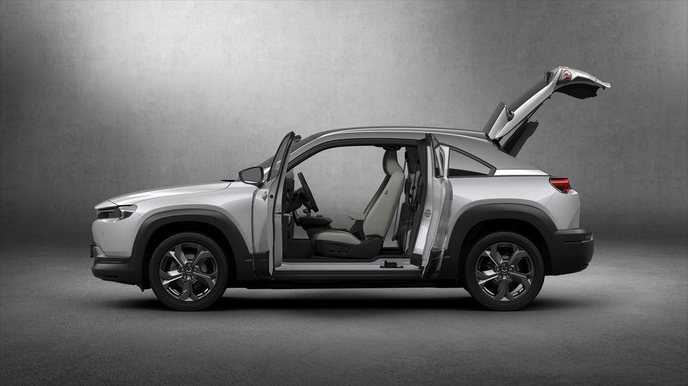 Mazda MX-30 2019 года
