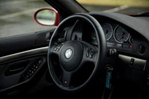 BMW M5 Imola Red 14