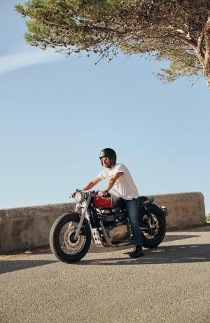 Triumph Thruxton 900 Stalker by Tamarit Motorcycles