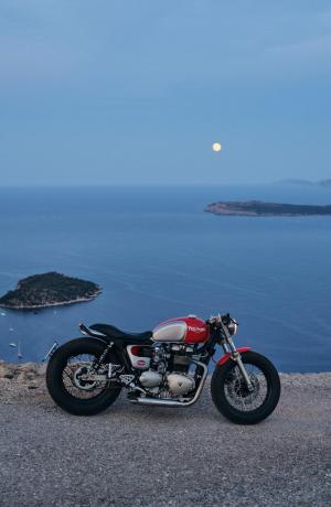 Triumph Thruxton 900 Stalker by Tamarit Motorcycles
