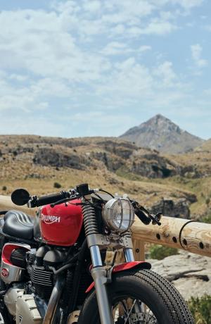 Triumph Thruxton 900 Stalker by Tamarit Motorcycles
