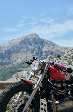 Triumph Thruxton 900 Stalker by Tamarit Motorcycles
