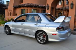 Mitsubishi Lancer Evolution IX MR