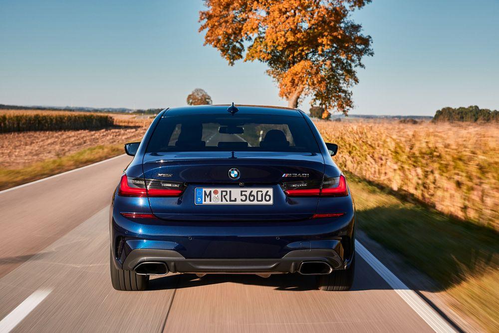 BMW m340i черная