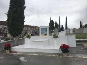 Памятник для Antonio El Tonto