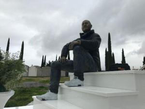 Памятник для Antonio El Tonto
